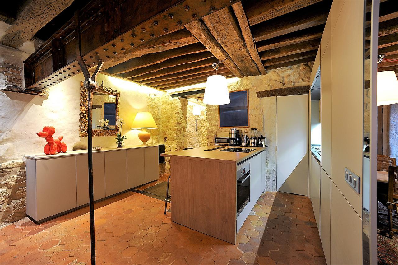 Beautiful Apartment In Historical Marais Paris Exterior foto