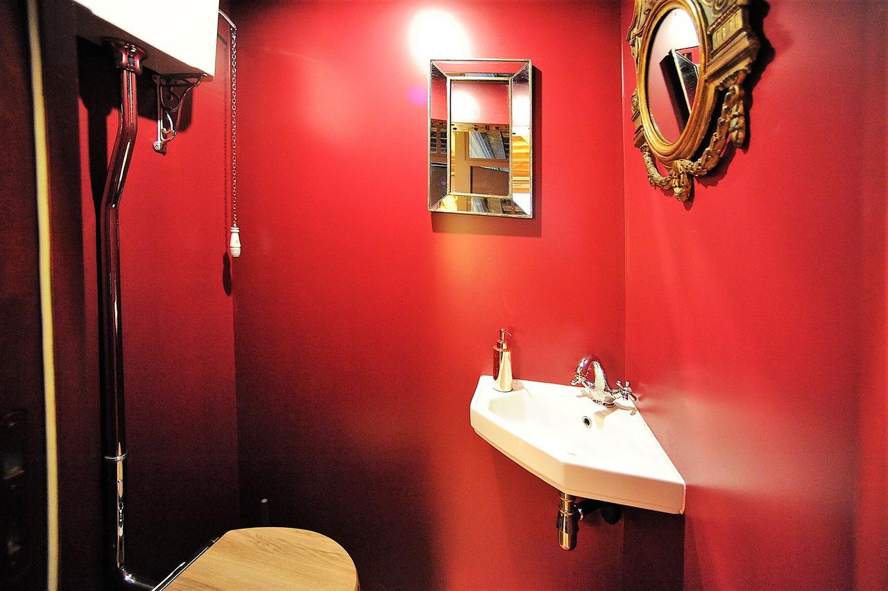 Beautiful Apartment In Historical Marais Paris Exterior foto