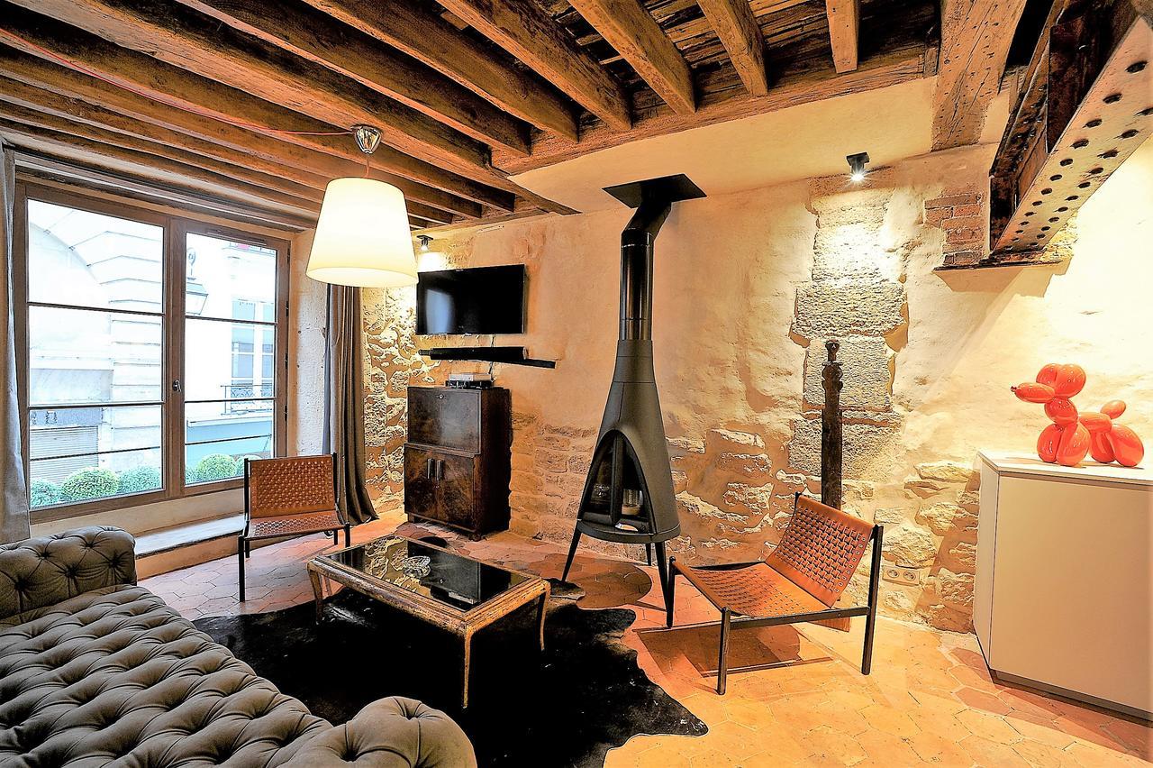 Beautiful Apartment In Historical Marais Paris Exterior foto
